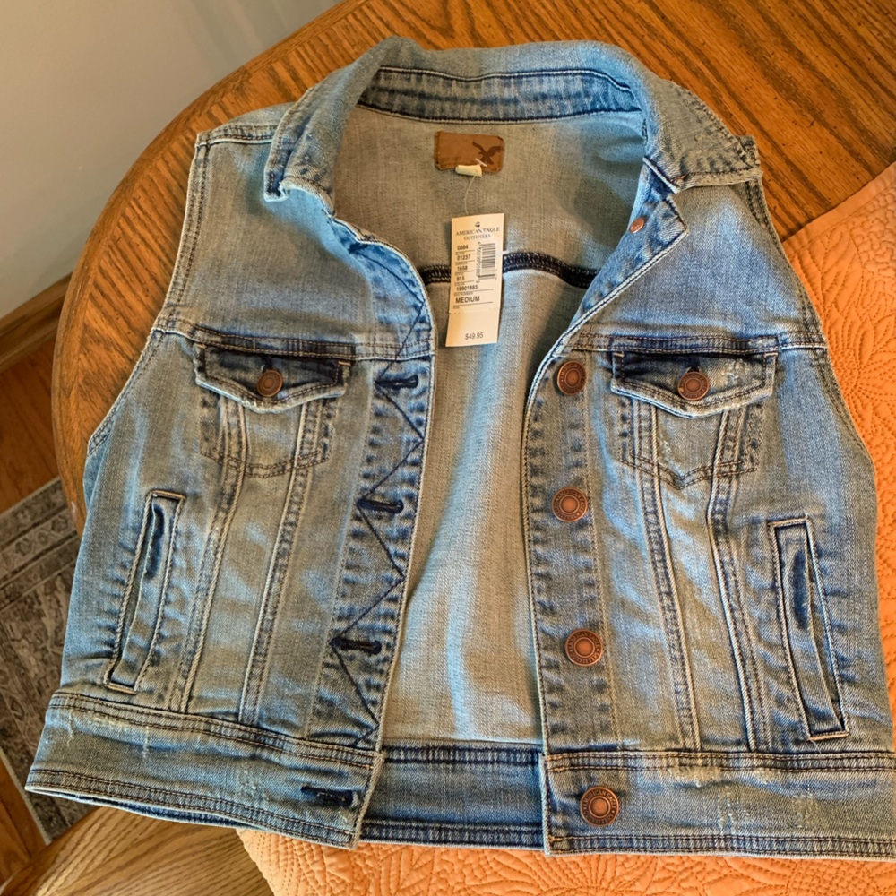 American eagle denim vest NWT